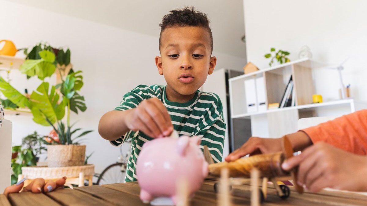 how to save money on kids expenses