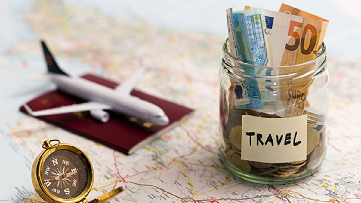 how to save money on travel