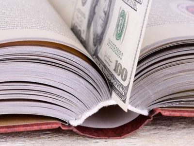 how to save money on college textbooks