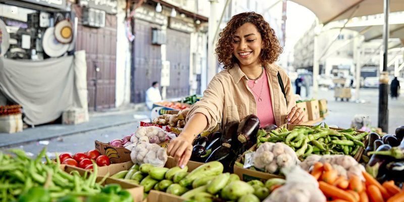 cut grocery bill by 200 a month
