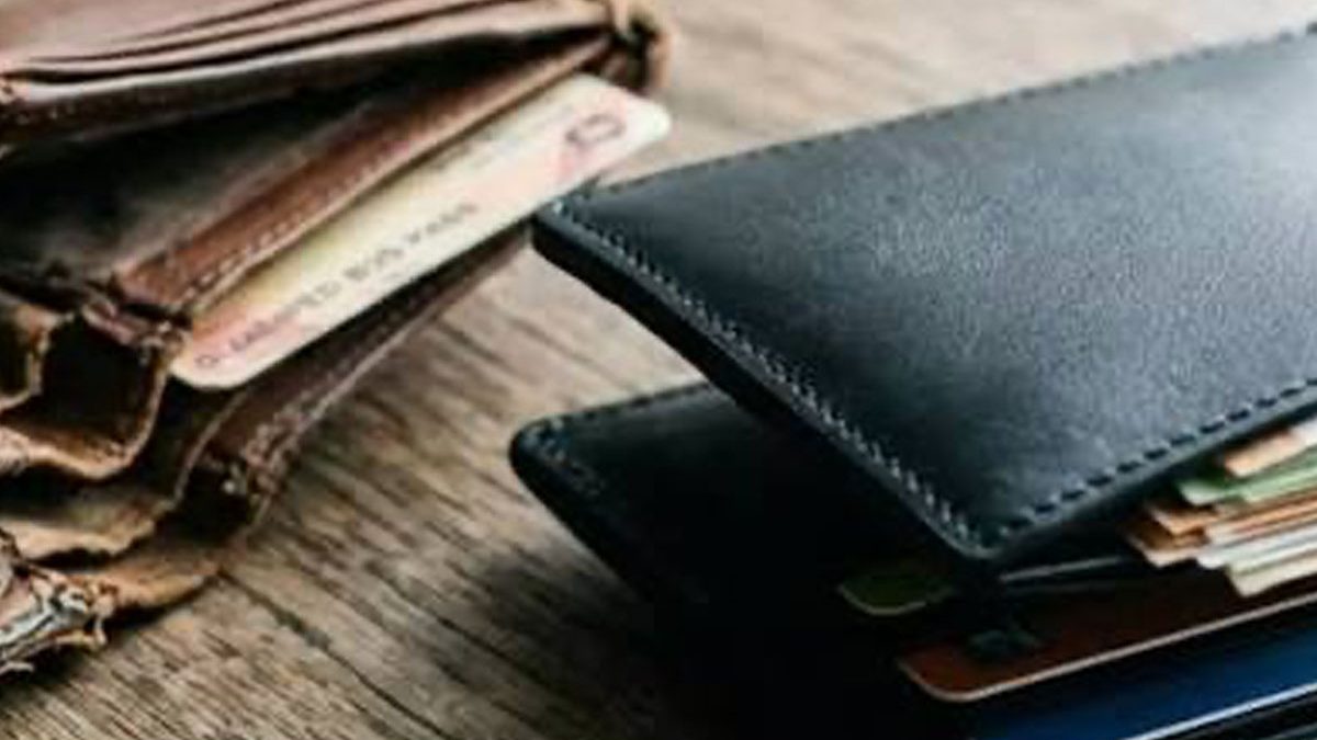 money habits of financially stable people