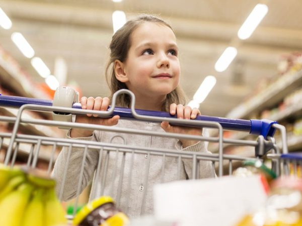 grocery shopping with kids save money