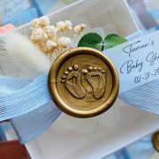save money on baby shower gifts