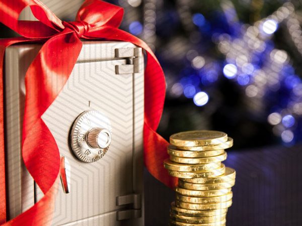 save money on gifts without looking cheap