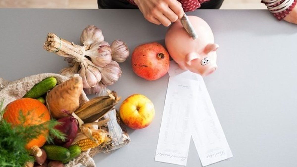 financial benefits cooking at home daily